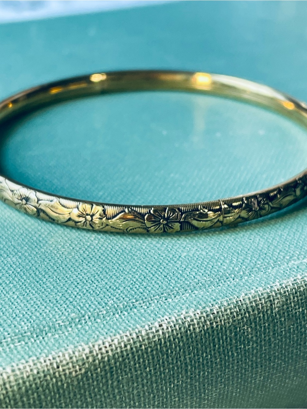 Vintage Marathon 12KT GF Floral expandable bracelet bangle
